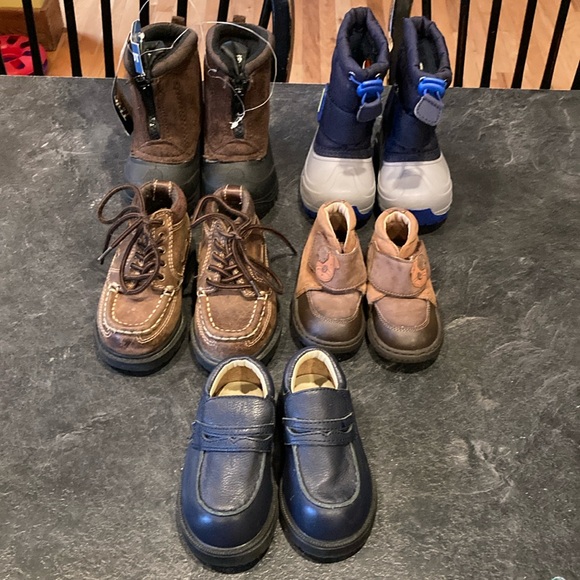 Gymboree Other - Baby toddler boys shoe lot size 5 - 5 pairs